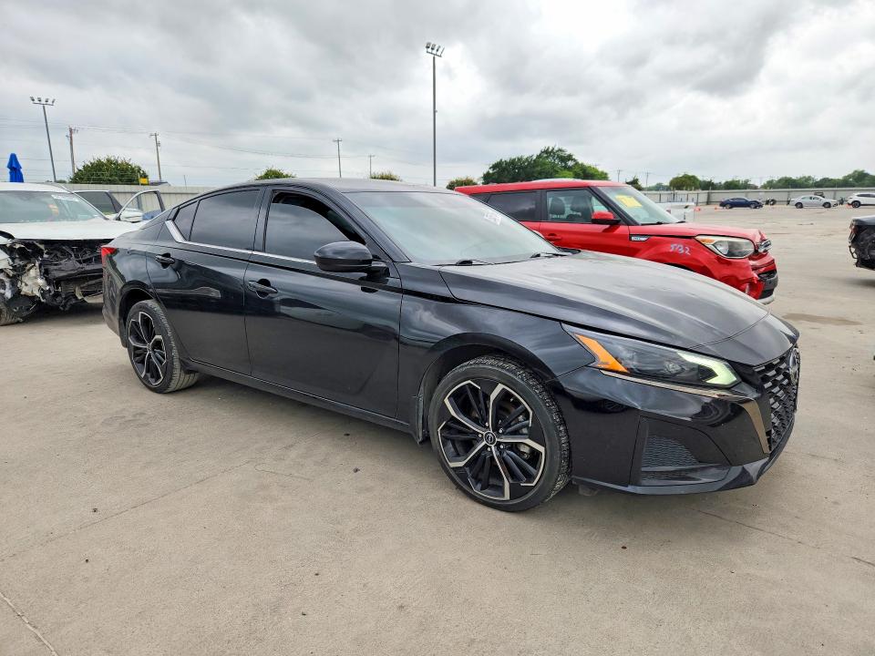 2024 Nissan Altima VIN 1N4BL4CW4RN358019 COPART salvage auction — HAIL, Tx - Salvage Vehicle Title, sold $9,000 on 2026-07-09 (photo 4)