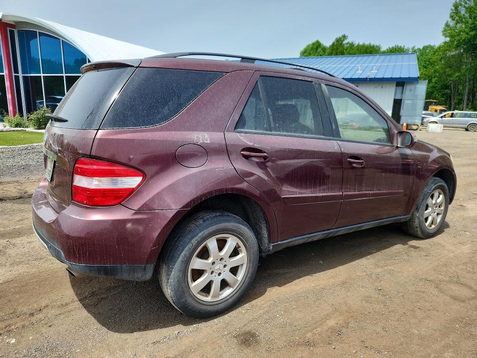 2006 Mercedes-benz Ml-class VIN 4JGBB86E66A076762 COPART salvage auction — MINOR DENT/SCRATCHES, Fl - Certificate Of Title, sold $1,800 on 2026-07-09 (photo 3)
