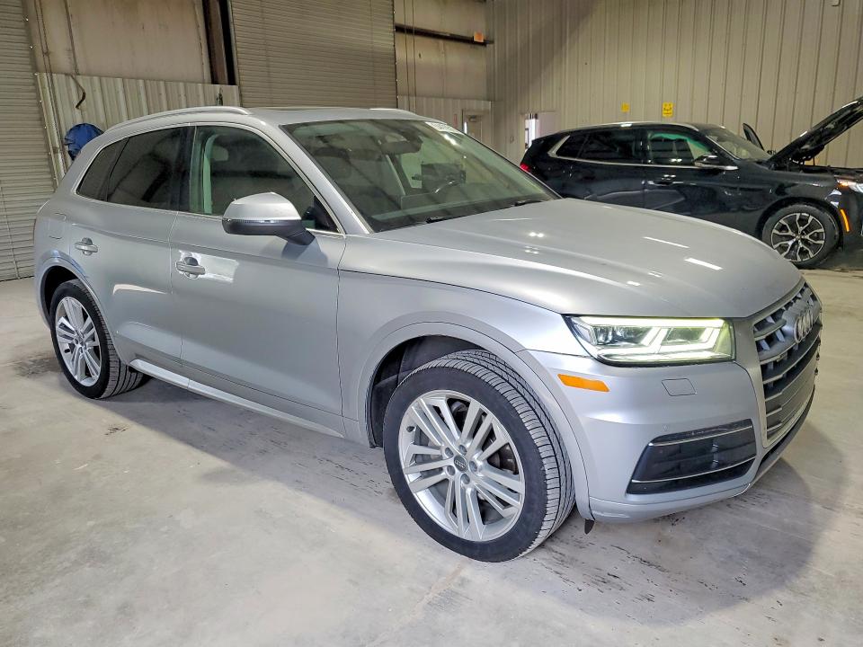 2018 Audi Q5 VIN WA1BNAFY8J2239065 COPART salvage auction — MINOR DENT/SCRATCHES, WV - CERTIFICATE OF TITLE, sold $5,200 on 2026-07-02 (photo 4)