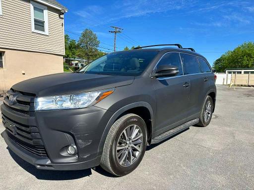 2019 Toyota Highlander VIN 5TDJGRFH7KS073819 COPART salvage auction — MINOR DENT/SCRATCHES, Nj - Certificate Of Title, sold $13,900 on 2026-07-29 (photo 1)
