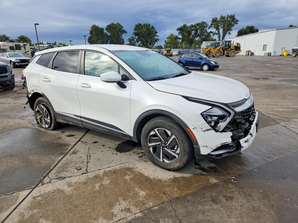 2023 Kia Sportage VIN KNDPUCAG2P7111540 COPART salvage auction — FRONT END, CA - SALVAGE CERTIFICATE, sold $5,000 on 2026-07-27 (photo 4)