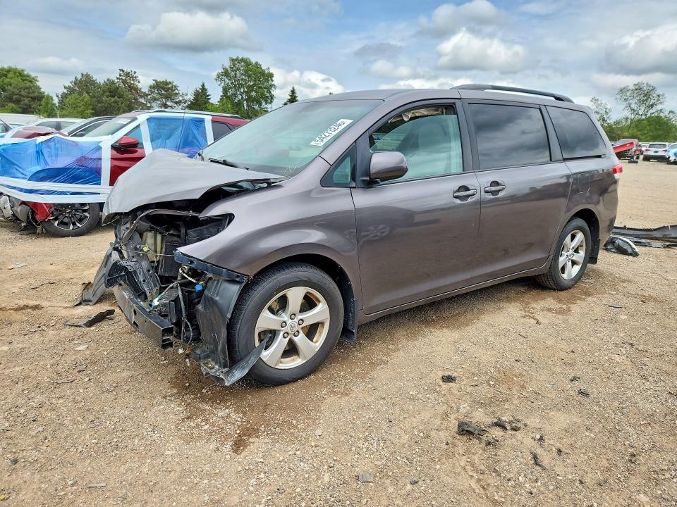 2012 Toyota Sienna VIN 5TDKK3DC2CS257199 COPART salvage auction — FRONT END, Il - Salvage Certificate, sold $1,050 on 2026-07-16 (photo 1)