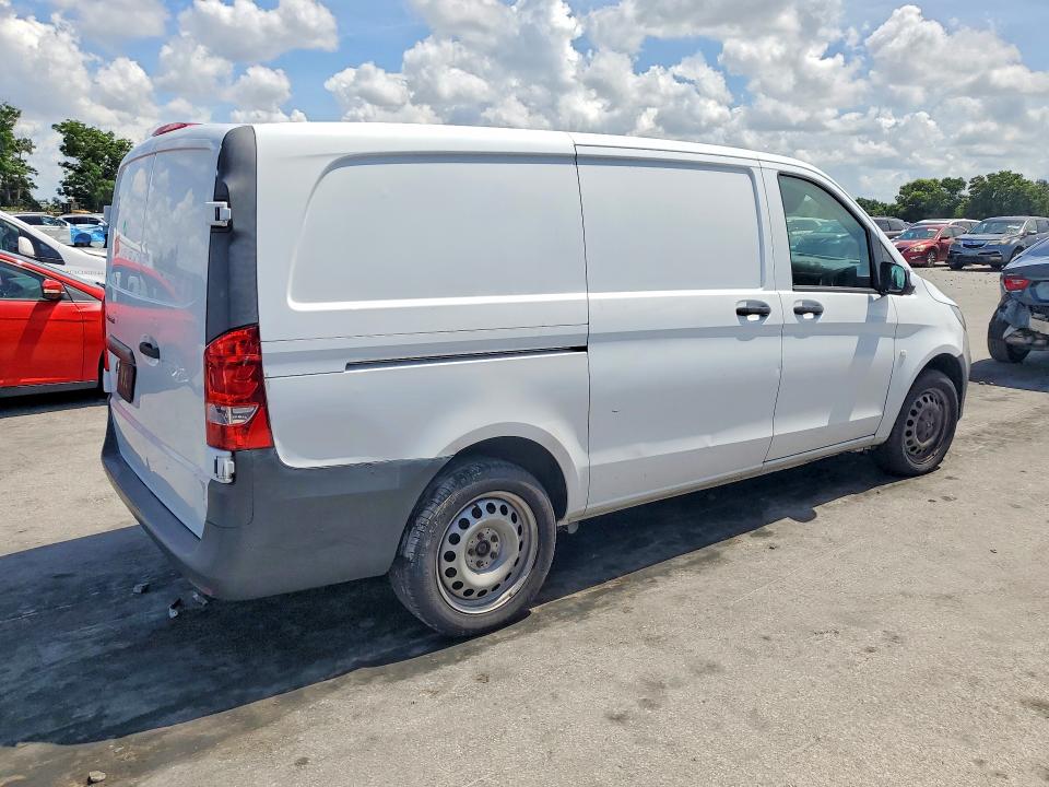 2017 Mercedes-benz VIN WD3PG2EA1H3228696 COPART salvage auction — STRIPPED, Fl - Certificate Of Title, sold $4,700 on 2026-07-27 (photo 3)
