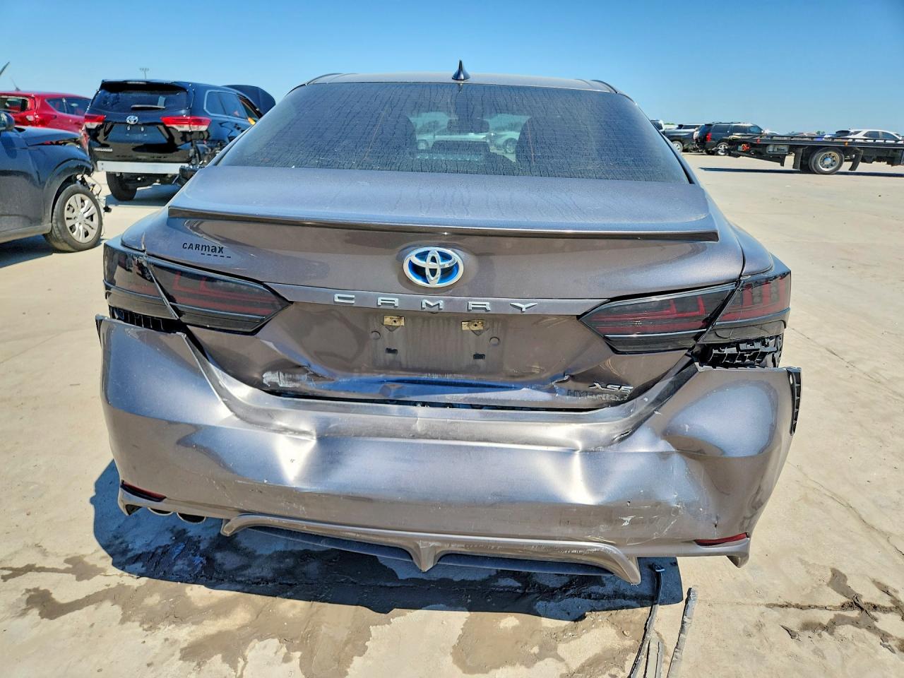 2021 Toyota Camry VIN 4T1K31AK9MU561524 COPART salvage auction — Rear End, TX - SALVAGE VEHICLE TITLE, sold $7,900 on 2026-07-09 (photo 6)