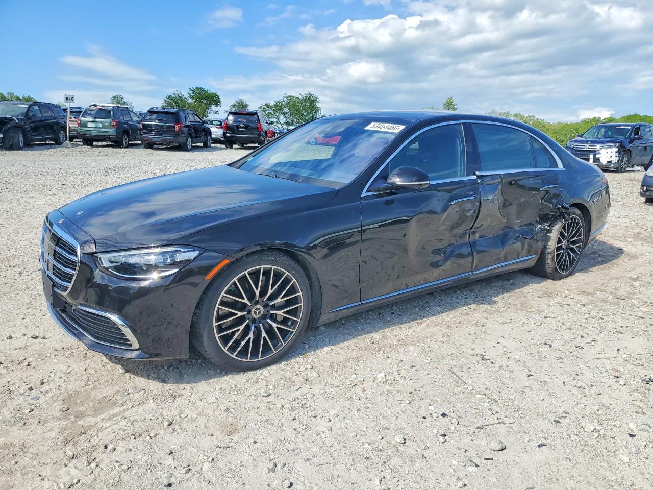 2022 Mercedes-Benz S-klasse VIN W1K6G6DB9NA091295 COPART salvage auction — Side, St - Salvage Title, sold $34,500 on 2026-07-08 (photo 1)