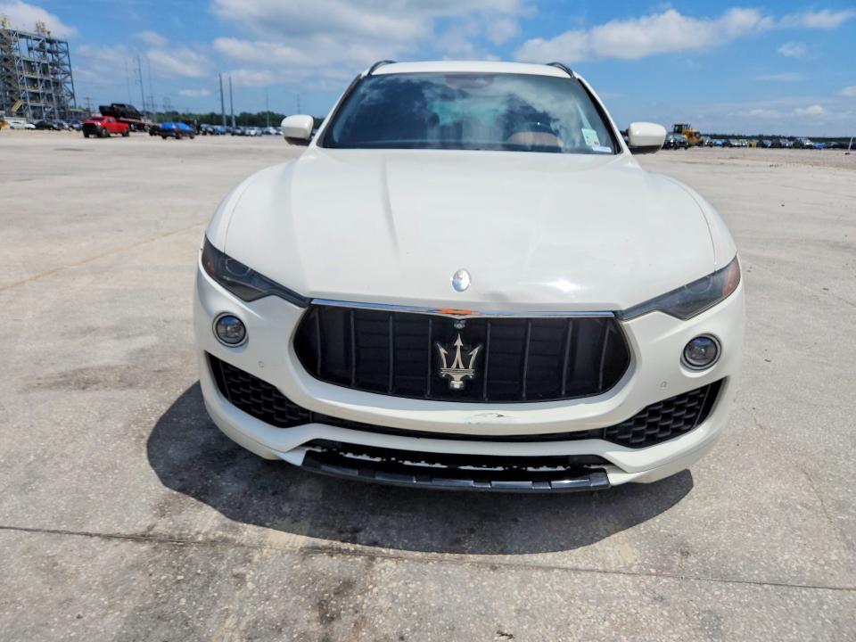 2017 Maserati Levante VIN ZN661YUS1HX214045 COPART salvage auction — Burn Engine, LA - CERT OF TITLE-SALVAGE, sold $3,250 on 2026-08-12 (photo 5)