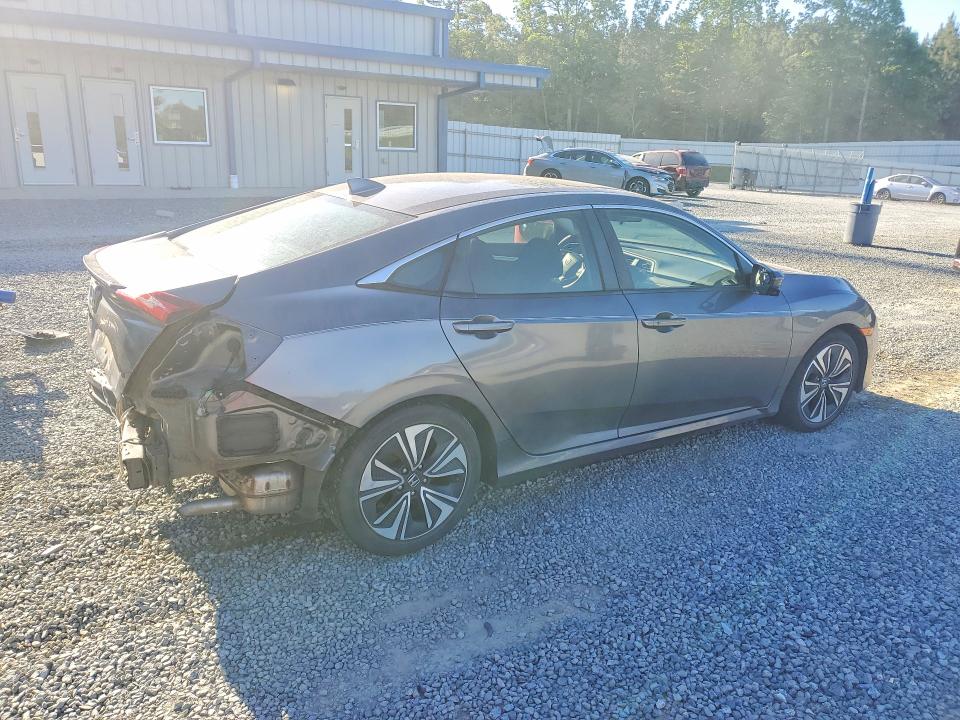 2018 Honda Civic VIN JHMFC1F30JX012813 COPART salvage auction — REAR END, Nc - Salvage Certificate Of Title, sold $6,300 on 2026-07-16 (photo 3)