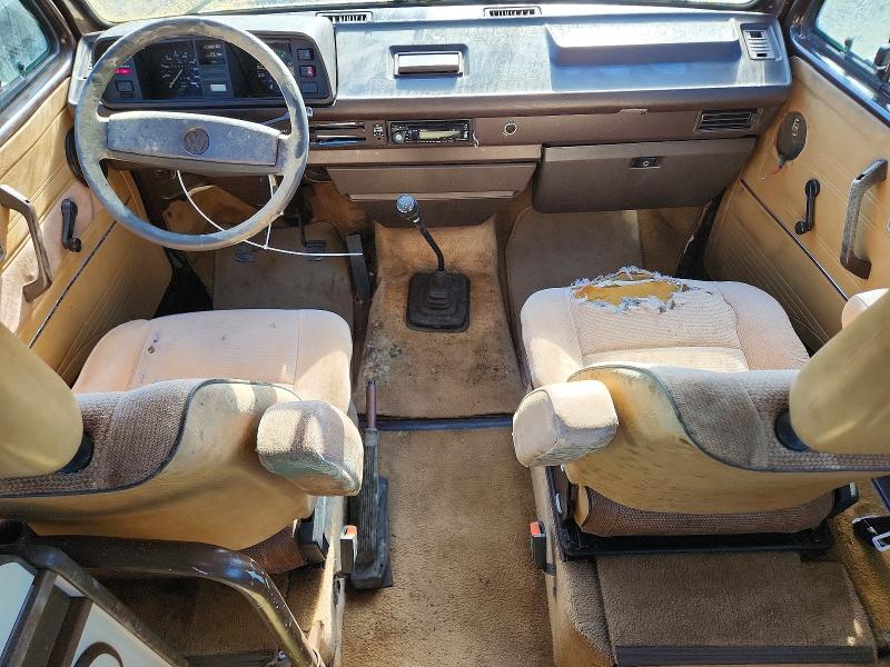 1985 Volkswagen Vanagon VIN WV2ZB0254FH006373 COPART salvage auction — MINOR DENT/SCRATCHES, WA - CERT OF OWNERSHIP-REBUILT, sold $1,800 on 2026-07-17 (photo 8)