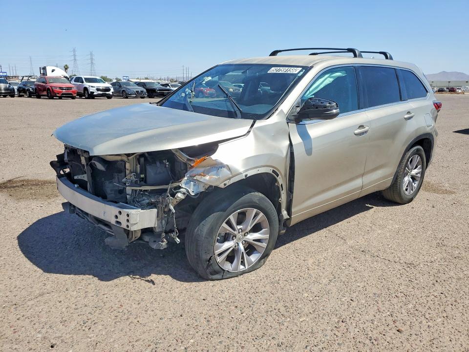 2015 Toyota Highlander VIN 5TDZKRFH8FS114790 COPART salvage auction — FRONT END, Az - Certificate Of Title (P), sold $2,700 on 2026-07-27 (photo 1)