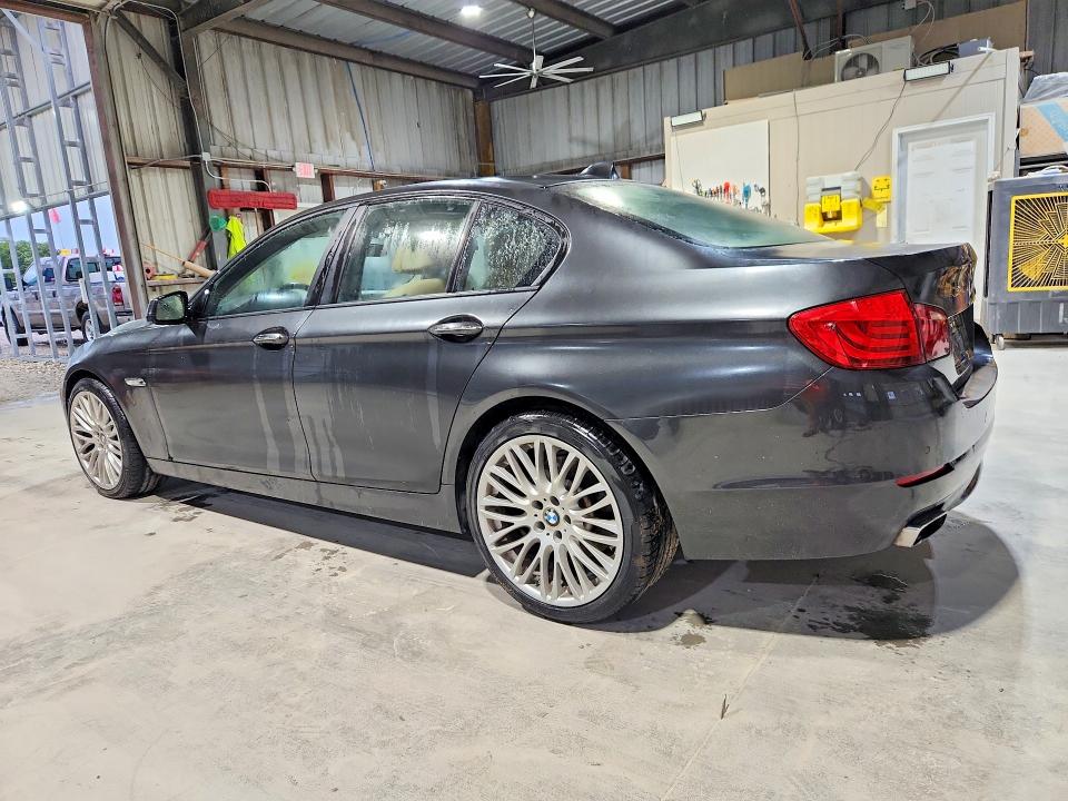 2011 BMW 5 series VIN WBAFR9C58BC270071 COPART salvage auction — MINOR DENT/SCRATCHES, Mi - Certificate Of Title, sold $1,500 on 2026-07-06 (photo 2)
