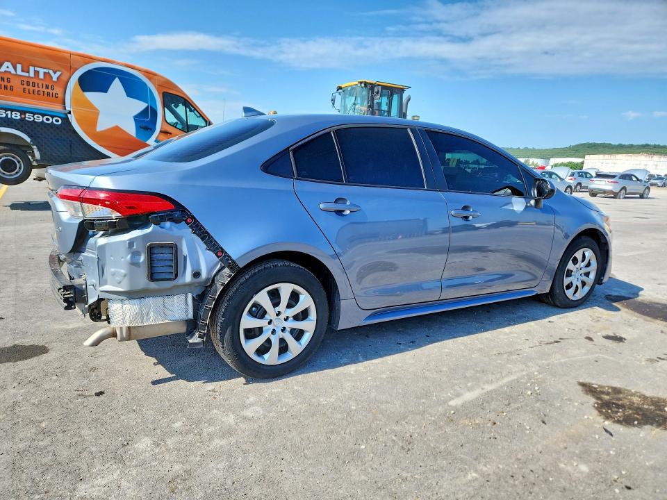 2025 Toyota Corolla VIN 5YFB4MDE3SP308850 COPART salvage auction — SIDE, Ok - Cert Of Title-Salvage, sold $7,400 on 2026-07-08 (photo 3)