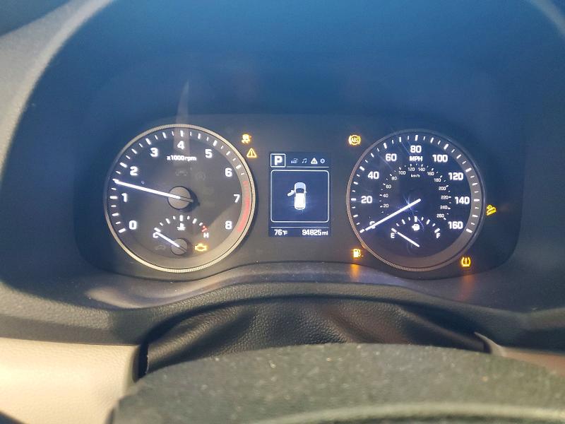 2017 Hyundai Tucson VIN KM8J23A44HU565997 COPART salvage auction — VANDALISM, Mn - Cert Of Title-Salvage, sold $300 on 2026-07-28 (photo 9)