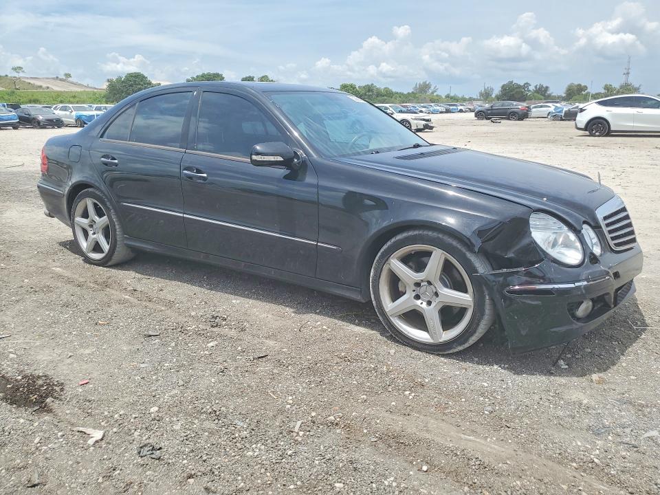 2008 Mercedes-benz E-klasse VIN WDBUF56X88B279522 COPART salvage auction — FRONT END, FL - CERT OF TITLE SLVG REBUILDABLE, sold $275 on 2026-07-28 (photo 4)