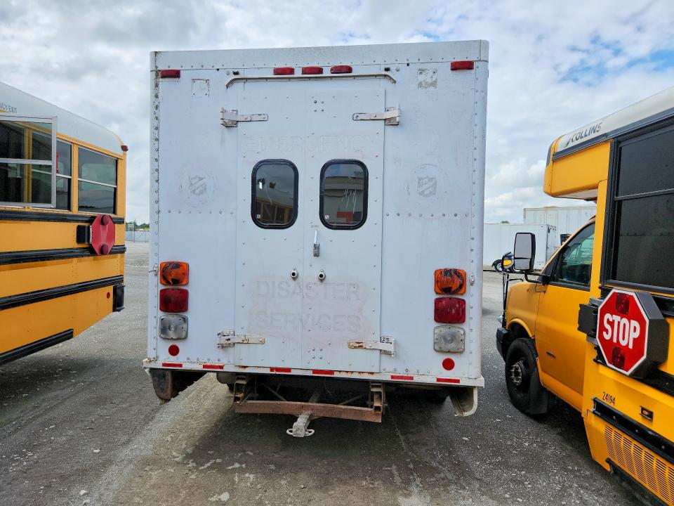 1995 Ford E-350 VIN 1FDKE37H5SHA01586 COPART salvage auction — MECHANICAL, Il - Certificate Of Title, sold $1,950 on 2026-07-20 (photo 6)