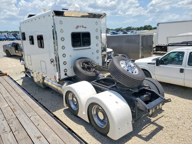 2017 Kenworth T880 VIN 1XKZD49X4HJ140338 COPART salvage auction — FRONT END, TN - SALVAGE CERTIFICATE (P), sold $17,000 on 2026-09-17 (photo 3)