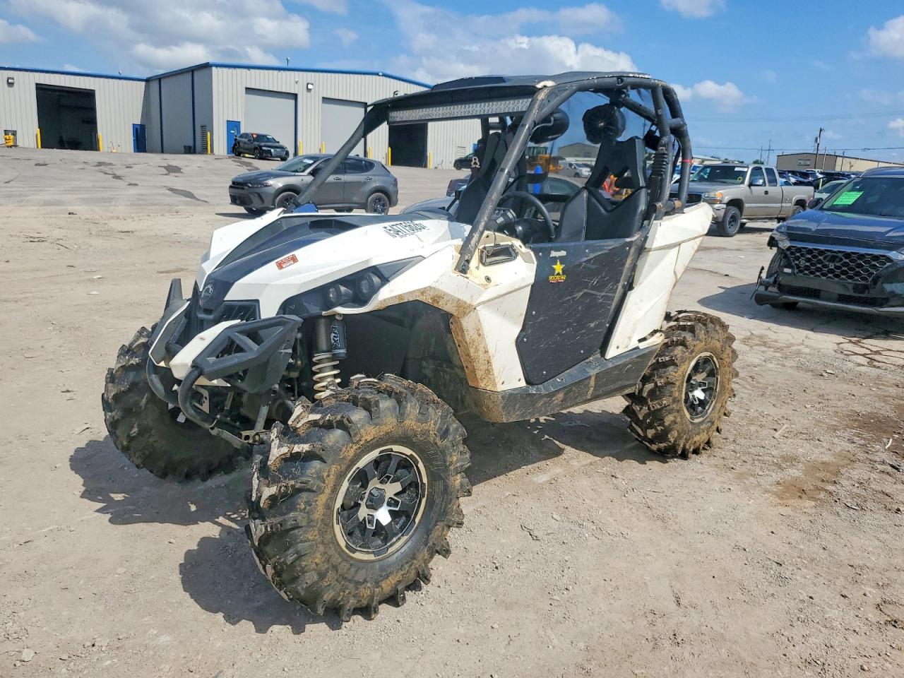 2017 Can-Am MAVERICK VIN 3JBPVAP21HJ000535 COPART salvage auction — All Over, OK - CERT OF TITLE-SALVAGE, sold $3,450 on 2026-07-09 (photo 2)