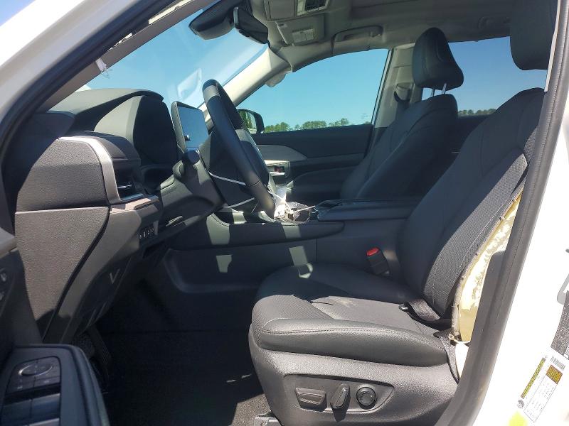 2026 Toyota Highlander VIN 5TDACAB59TS077686 COPART salvage auction — SIDE, Nc - Salvage Certificate Of Title, sold $21,400 on 2026-07-09 (photo 7)