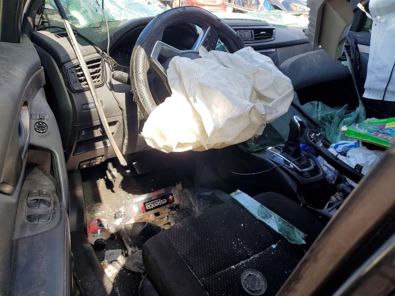 2017 Nissan Rogue VIN JN1BJ1CP5HW036203 COPART salvage auction — ROLLOVER, Tx - Salvage Vehicle Title, sold $400 on 2026-07-07 (photo 8)