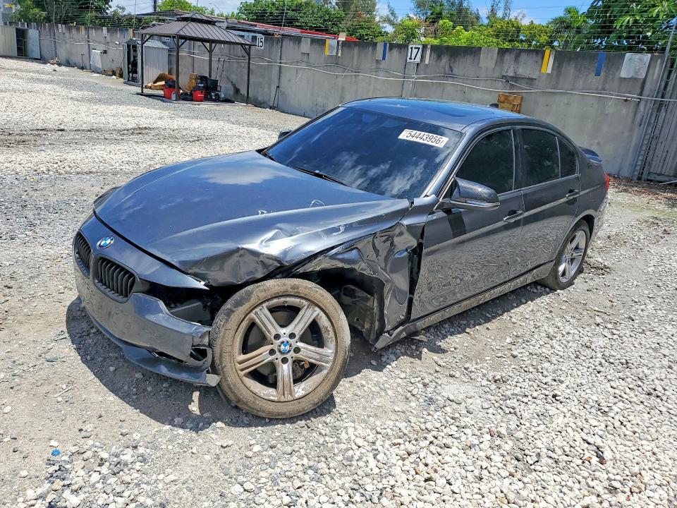2014 BMW 3er VIN WBA3B5C59EP544228 COPART salvage auction — SIDE, Fl - Cert Of Title Slvg Rebuildable, sold $700 on 2026-08-18 (photo 1)