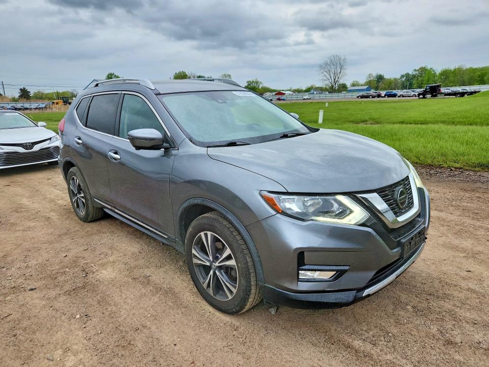 2018 Nissan Rogue VIN JN8AT2MV8JW317508 COPART salvage auction — HAIL, OH - CERT OF TITLE-SALVAGE, sold $3,600 on 2026-07-13 (photo 4)