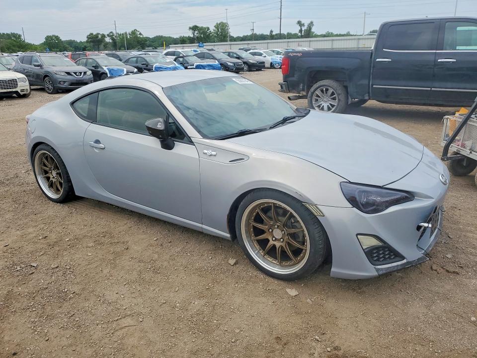 2013 Scion VIN JF1ZNAA13D2733312 COPART salvage auction — HAIL, Ia - Cert Of Title-Salvage Title, sold $3,050 on 2026-07-24 (photo 4)