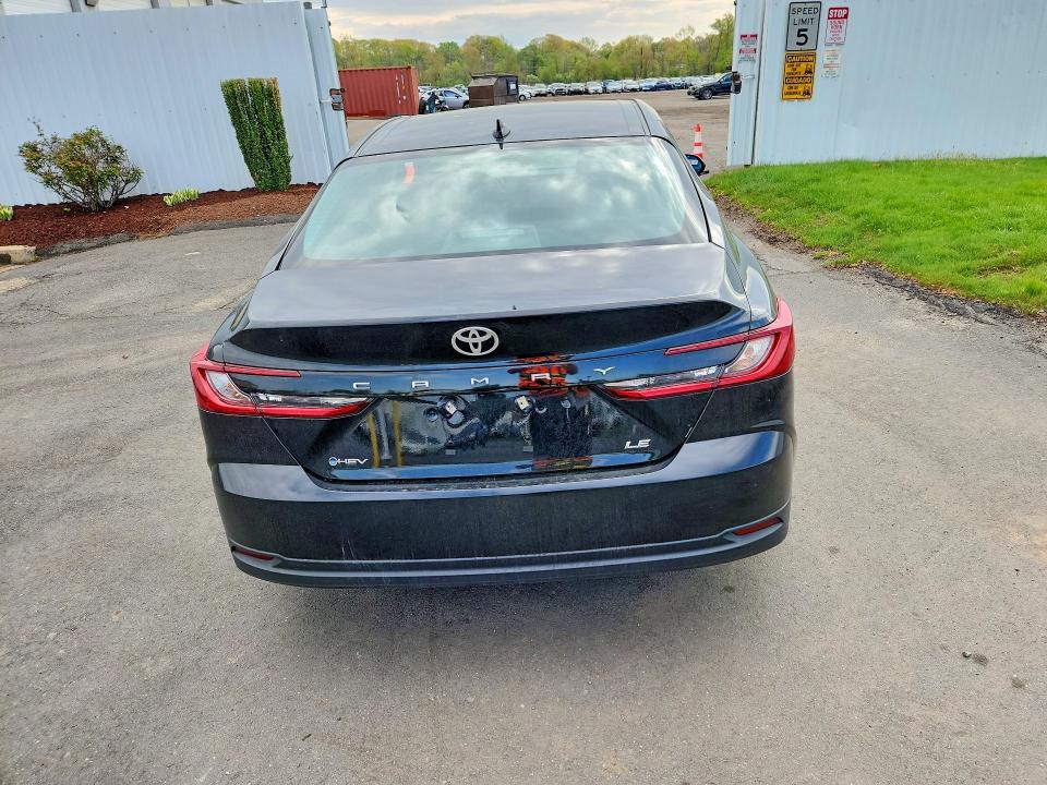 2025 Toyota Camry VIN 4T1DAACK0SU044685 COPART salvage auction — Minor Dent/Scratches, FL - CERTIFICATE OF TITLE, sold $20,700 on 2026-05-29 (photo 6)