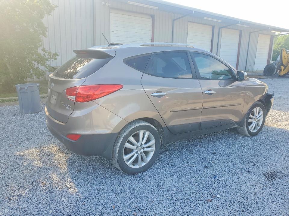 2013 Hyundai Tucson VIN KM8JU3AC8DU559860 COPART salvage auction — FRONT END, Ms - Cert Of Title-Salvaged, sold $1,850 on 2026-07-15 (photo 3)