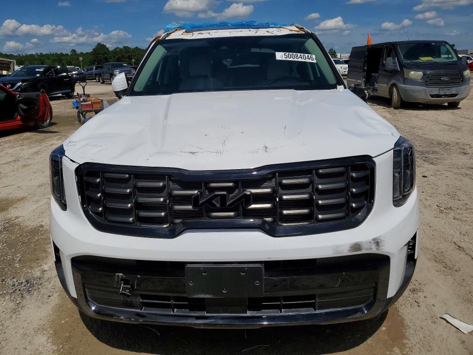 2025 Kia Telluride VIN 5XYP6DGC4SG723688 COPART salvage auction — ROLLOVER, Tx - Salvage Vehicle Title, sold $11,800 on 2026-07-28 (photo 5)