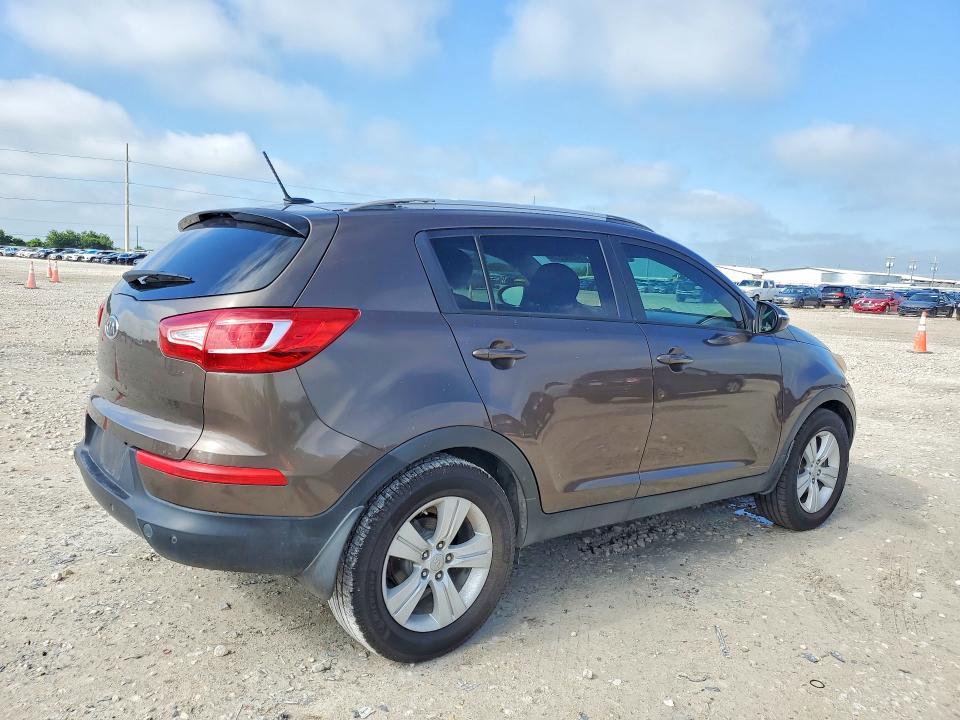 2012 Kia Sportage VIN KNDPB3A26C7311387 COPART salvage auction — MECHANICAL, Tx - Certificate Of Title, sold $1,400 on 2026-07-02 (photo 3)