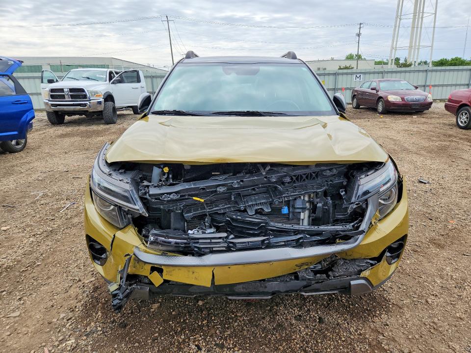 2024 Kia Seltos VIN KNDEUCA70R7611013 COPART salvage auction — FRONT END, Il - Salvage Certificate, sold $4,450 on 2026-07-31 (photo 5)