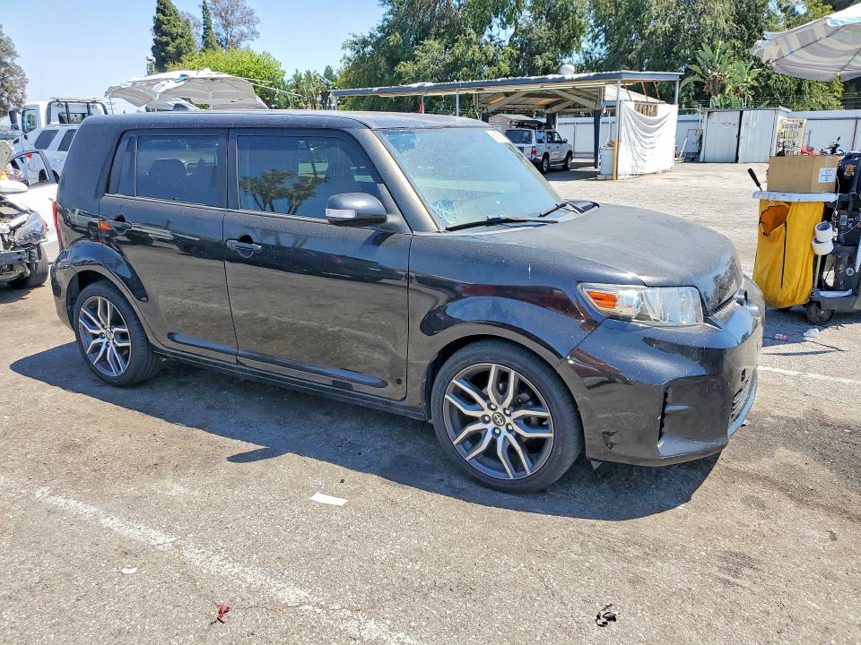 2013 Scion Xb VIN JTLZE4FE3DJ037535 COPART salvage auction — NORMAL WEAR, CA - DIS/DLR/EXP ONLY CLEAN TITLE, sold $425 on 2026-07-10 (photo 4)