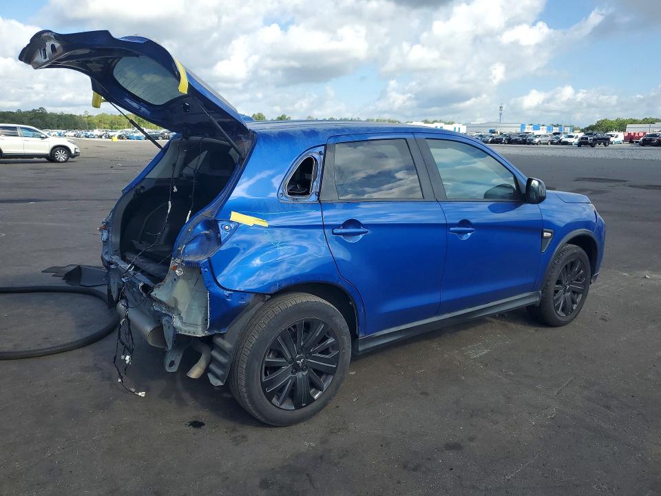 2023 Mitsubishi Outlander VIN JA4ARUAU5PU003301 COPART salvage auction — REAR END, Fl - Certificate Of Destruction, sold $5,900 on 2026-07-06 (photo 3)