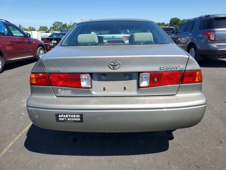 2001 Toyota Camry VIN JT2BG28K410540404 COPART salvage auction — VANDALISM, Or - Salvage Title Certificate, sold $1,700 on 2026-07-06 (photo 6)
