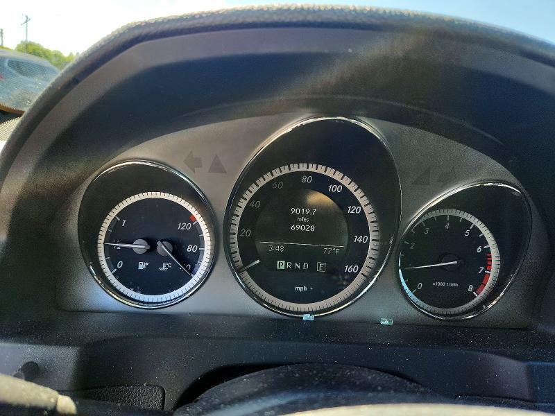 2011 Mercedes-benz C-klasse VIN WDDGF5EB2BA514746 COPART salvage auction — SIDE, Or - Salvage Title Certificate, sold $2,600 on 2026-07-15 (photo 9)
