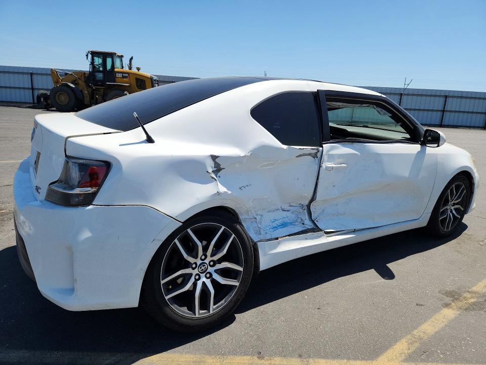 2014 Scion Tc VIN JTKJF5C75E3075719 COPART salvage auction — SIDE, Salvage Title, sold $875 on 2026-07-13 (photo 3)