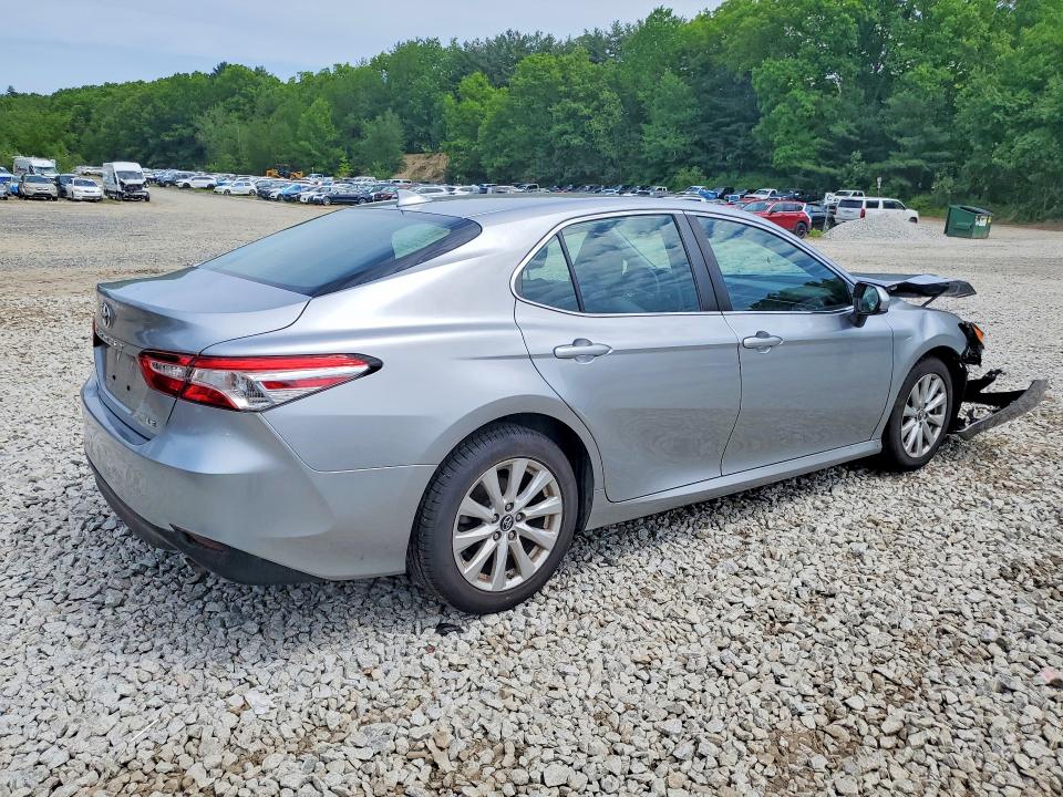 2019 Toyota Camry VIN 4T1B11HKXKU797401 COPART salvage auction — FRONT END, Salvage Title, sold $3,800 on 2026-07-29 (photo 3)