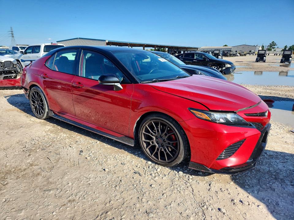 2020 Toyota Camry VIN 4T1NZ1AK9LU038174 COPART salvage auction — REAR END, Tx - Salvage Vehicle Title, sold $7,200 on 2026-07-28 (photo 4)