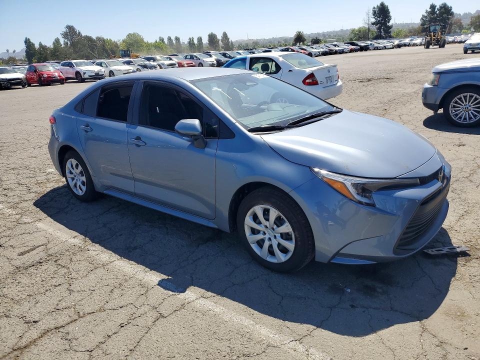2026 Toyota Corolla VIN JTDBCMFE6T3141880 COPART salvage auction — REAR END, Ca - Salvage Certificate, sold $7,700 on 2026-07-24 (photo 4)