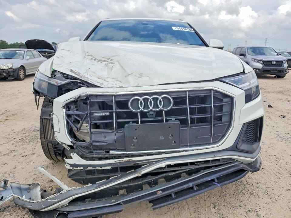 2021 Audi Q8 VIN WA1EVAF1XMD002490 COPART salvage auction — FRONT END, Tx - Salvage Vehicle Title, sold $17,600 on 2026-07-31 (photo 5)