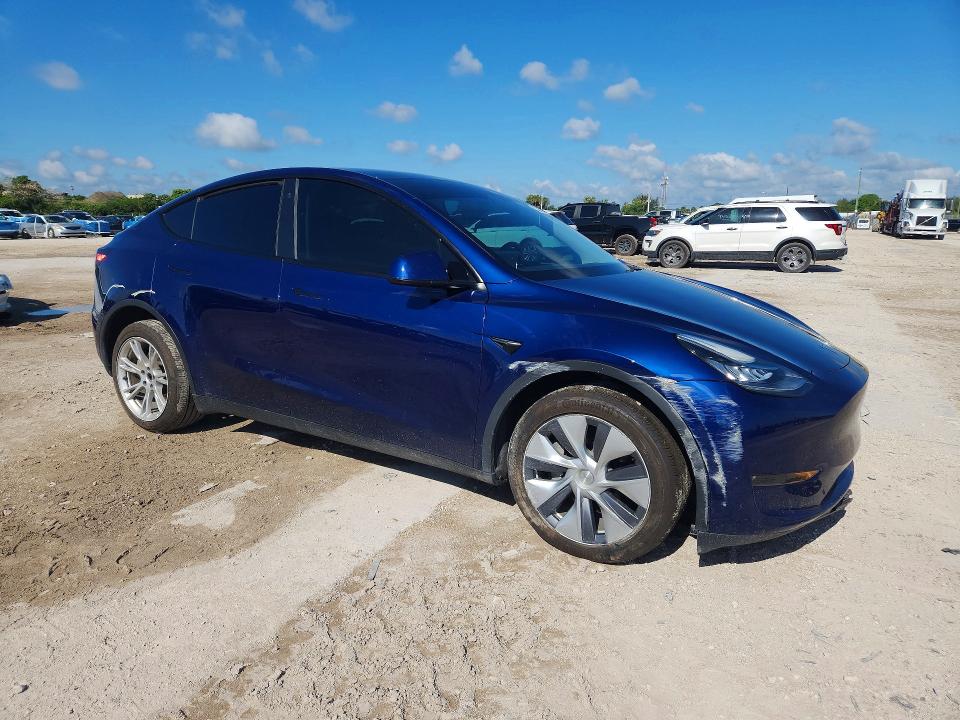 2023 Tesla VIN 7SAYGDEEXPA068232 COPART salvage auction — FRONT END, Fl - Certificate Of Destruction, sold $30 on 2026-07-30 (photo 4)