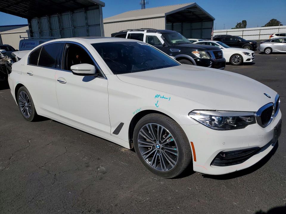 2018 BMW 5er VIN WBAJE5C58JWA97277 COPART salvage auction — REAR END, Ca - Salvage Certificate, sold $10,500 on 2026-07-20 (photo 4)
