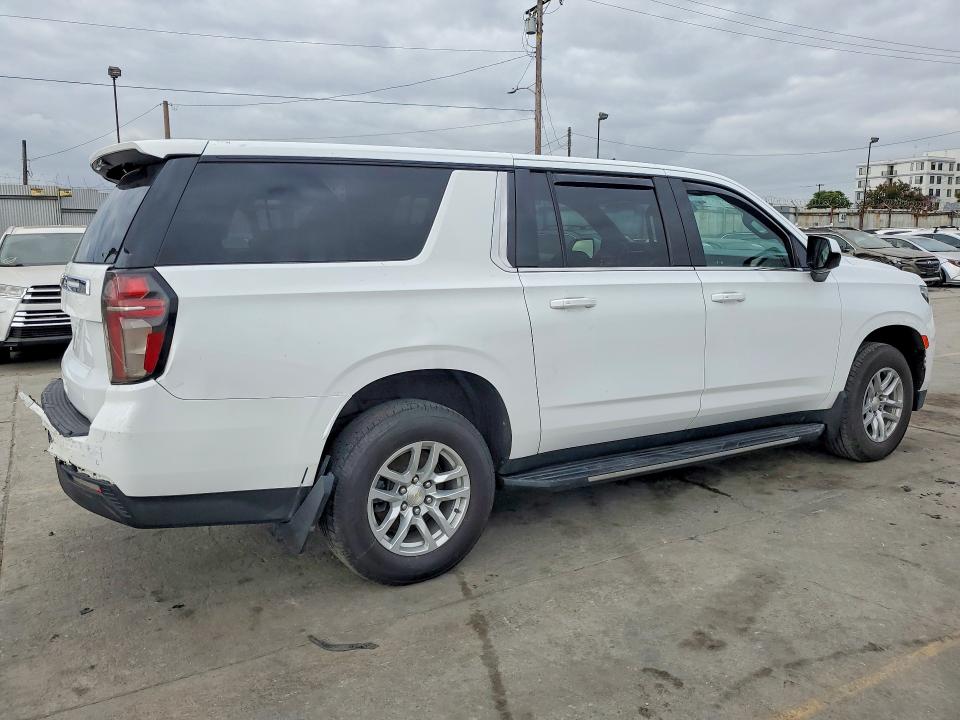 2023 Chevrolet Suburban VIN 1GNSKCKD9PR212395 COPART salvage auction — REAR END, Id - Dis/Dlr/Exp Only Salvage Title, sold $24,500 on 2026-07-29 (photo 3)