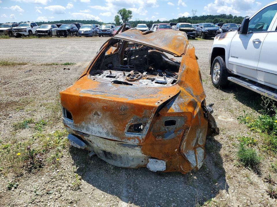 2003 Infiniti G35 VIN JNKCV51E83M335850 COPART salvage auction — BURN, CA - NON-REPAIRABLE VEHICLE CERT, sold $50 on 2026-07-24 (photo 6)