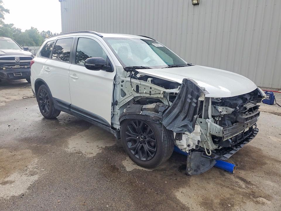 2018 Mitsubishi VIN JA4AD3A39JZ019401 COPART salvage auction — FRONT END, Sc - Cert Of Title-Salvage, sold $2,750 on 2026-07-13 (photo 4)