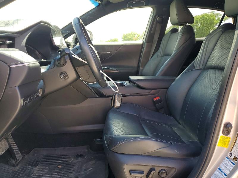 2021 Toyota Venza VIN JTEAAAAH1MJ082957 COPART salvage auction — HAIL, Ks - Cert Of Title-Salvage, sold $11,300 on 2026-07-15 (photo 7)