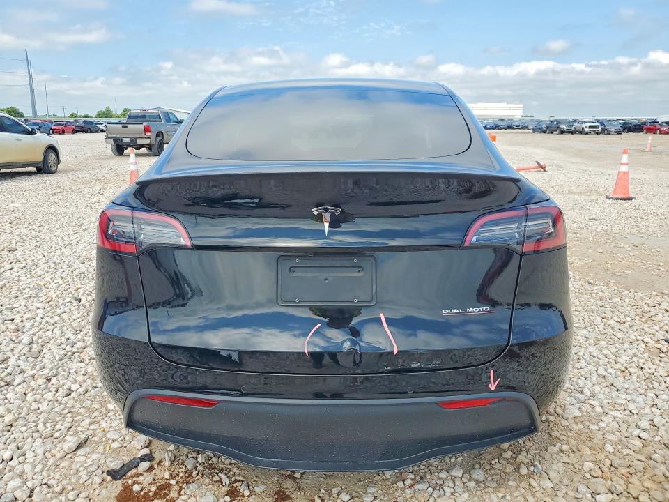 2022 Tesla Model y VIN 7SAYGDEF2NF547320 COPART salvage auction — FRONT END, Tx - Salvage Vehicle Title, sold $8,100 on 2026-07-23 (photo 6)