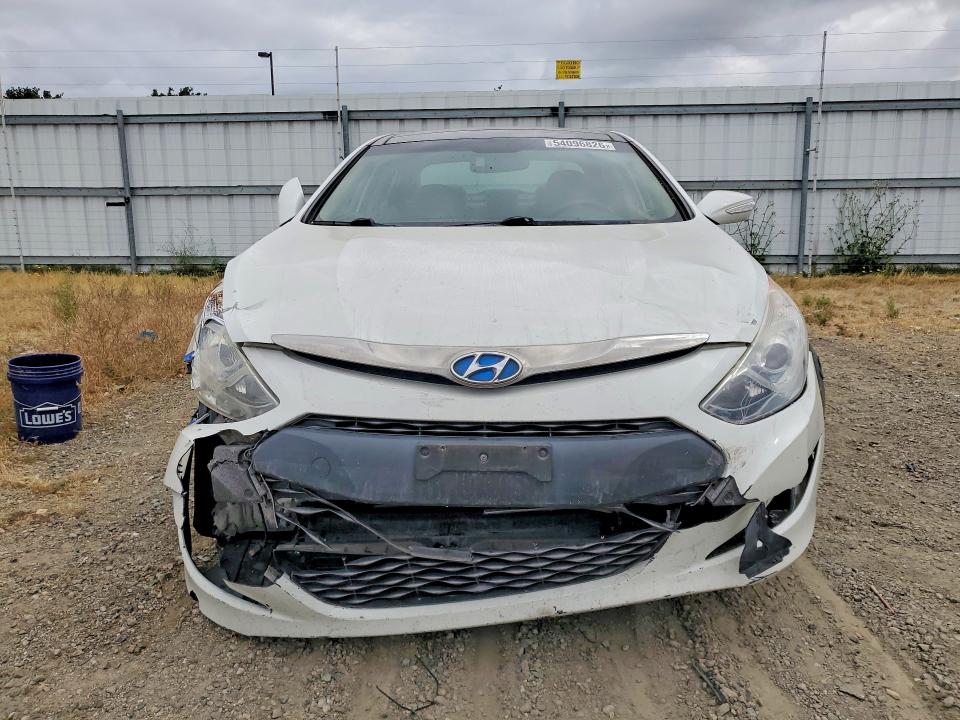 2011 Hyundai Sonata hybrid VIN KMHEC4A4XBA013854 COPART salvage auction — FRONT END, CA - SALVAGE CERTIFICATE, sold $100 on 2026-07-28 (photo 5)