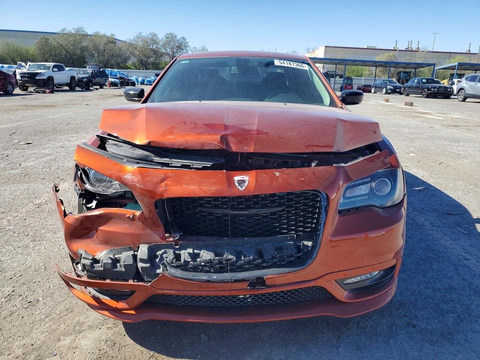 2020 Chrysler 300 VIN 2C3CCAAG9LH209246 COPART salvage auction — FRONT END, Nv - Salvage Title, sold $8,400 on 2026-07-30 (photo 5)
