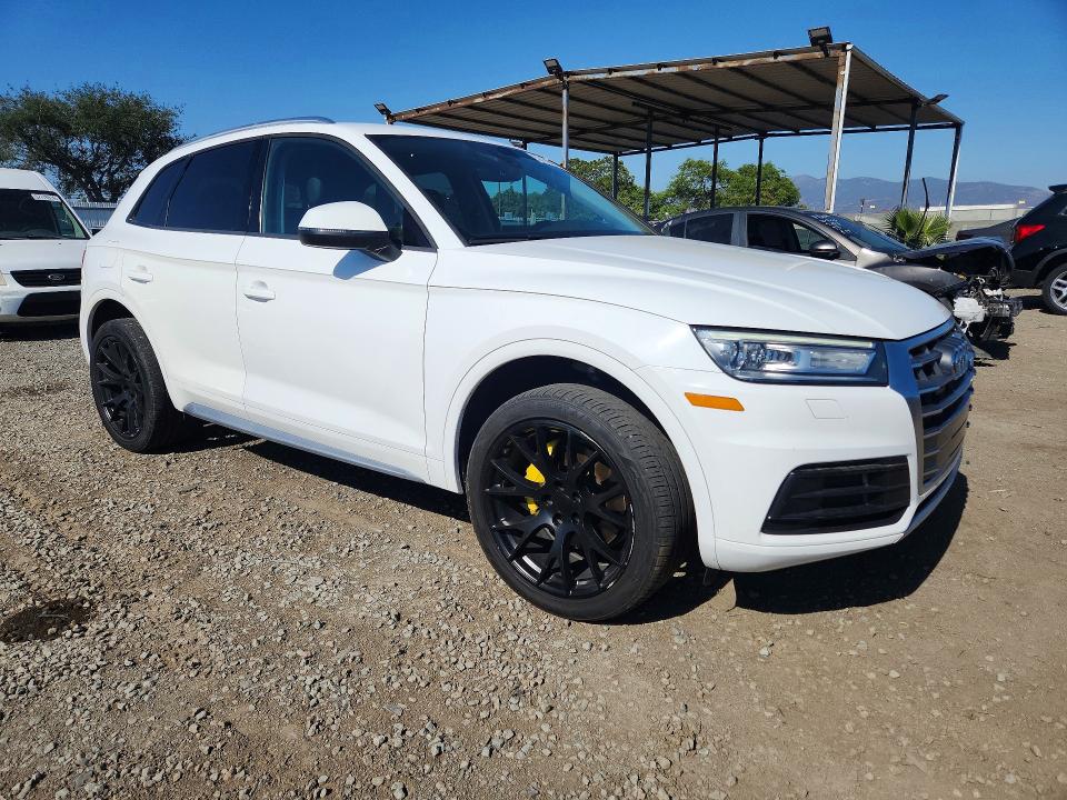 2018 Audi Q5 VIN WA1ANAFY5J2135550 COPART salvage auction — FRONT END, Fl - Dis/Dlr/Exp Only Clean Title, sold $5,100 on 2026-07-07 (photo 4)