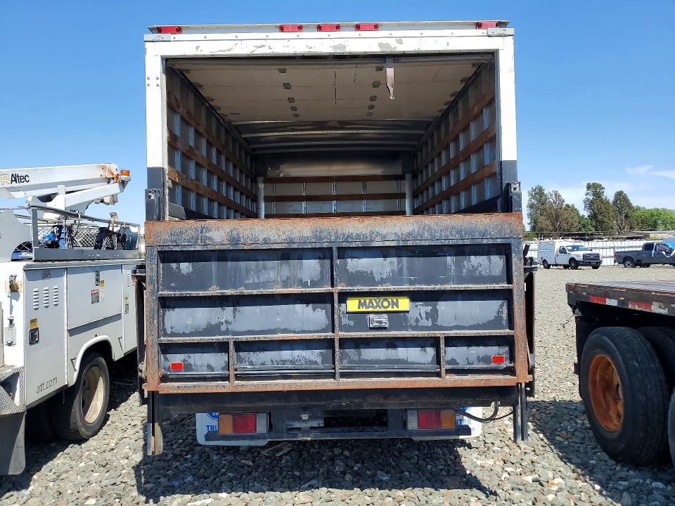 2009 Isuzu Npr VIN JALB4W16697400599 COPART salvage auction — SIDE, Ca - Dis/Dlr/Exp Only Clean Title (P), sold $3,250 on 2026-07-06 (photo 6)